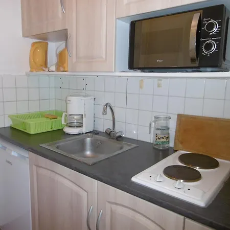 - T2 Vue - 4 Pers - Parking Prive - Fr-1-796-46 * Gruissan